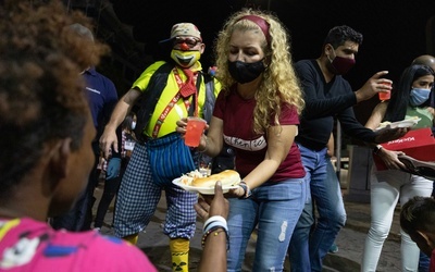 Boże Narodzenie na "peryferiach miast" Ameryki Łacińskiej - biskupi wzywają do solidarności