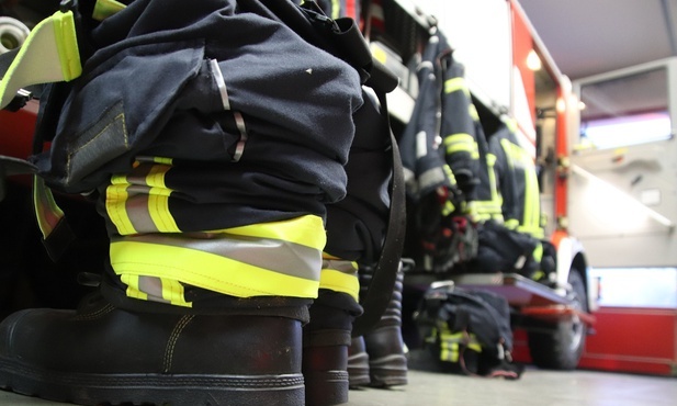 Zabrze. Pożar przy ul. Olchowej. Ogień w mieszkaniu na drugim piętrze