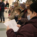 Katowice. Spotkanie kolędowe w centrum handlowym