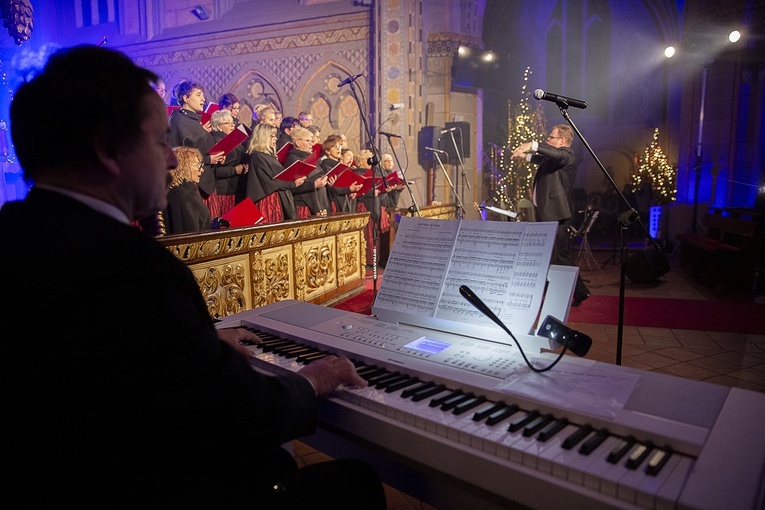 Charytatywny Koncert Bożonarodzeniowy - cz. 1