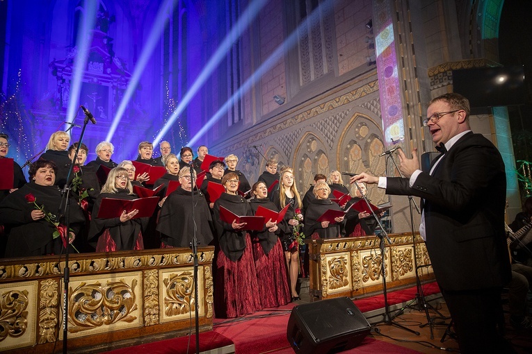 Charytatywny Koncert Bożonarodzeniowy - cz. 2