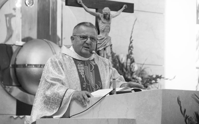 Dzisiaj zmarł ks. Franciszek Pacholik