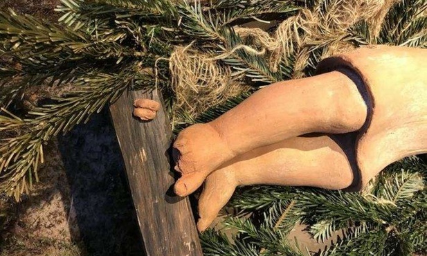 Florencja. Wandale zniszczyli figurę Jezusa w szopce przed katedrą