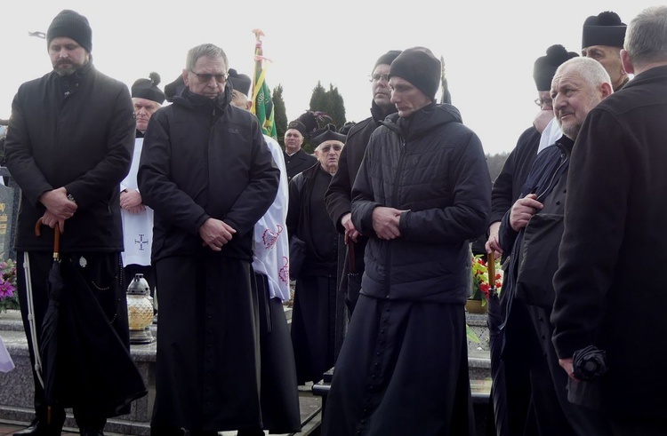 Uroczystości pogrzebowe ks. prał. Feliksa Formasa w Hecznarowicach