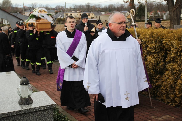 Uroczystości pogrzebowe ks. prał. Feliksa Formasa w Hecznarowicach