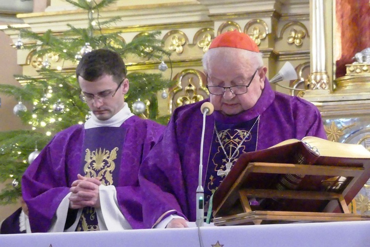 Uroczystości pogrzebowe ks. prał. Feliksa Formasa w Hecznarowicach