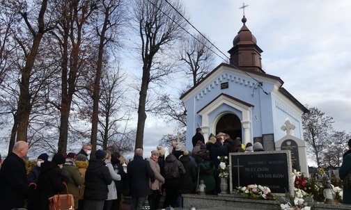 Uroczystości pogrzebowe ks. prał. Feliksa Formasa w Hecznarowicach.