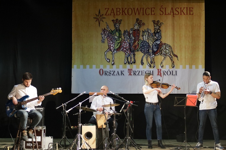 Orszak Trzech Króli 2022 w Ząbkowicach Śl.