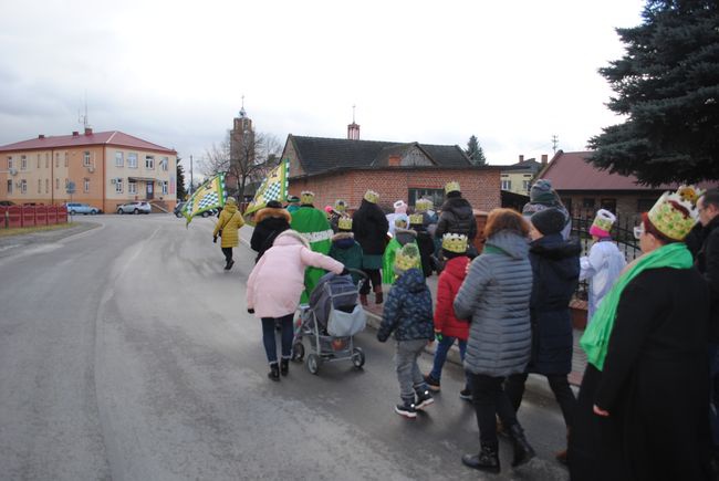 Gorzyce: Trzy kolorowe orszaki