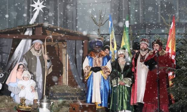 Para Prezydencka do uczestników Orszaku Trzech Króli: to zgromadzenie ludzi życzliwych i otwartych na wszystkich
