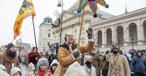 Kard. Nycz: Powstań, Warszawo, świeć przykładem