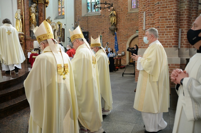 Ogłoszenie złotego jubileuszu diecezji opolskiej