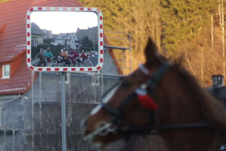 Orszak Trzech Króli 2022 w Głuszycy