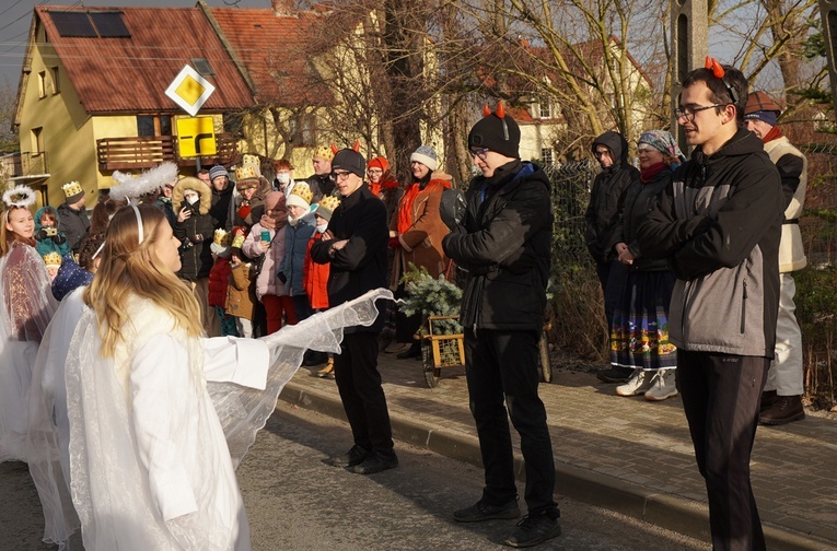 Orszak Trzech Króli 2022 w Mrozowie