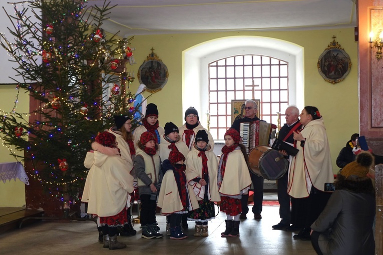 Orszak Trzech Króli 2022 w Walimiu