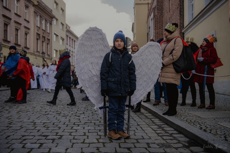 Orszak Trzech Króli 2022 w Środzie Śląskiej