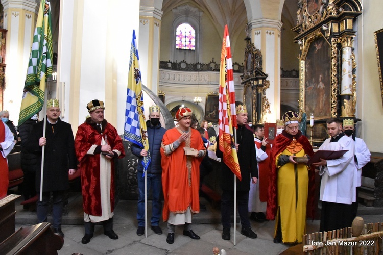 Żagań. Kolędowanie i pokłon Dzieciątku Jezus