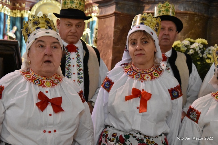 Żagań. Kolędowanie i pokłon Dzieciątku Jezus