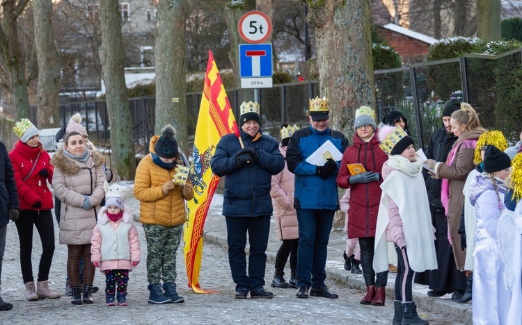 Orszak Trzech Króli 2022 w Mieroszowie