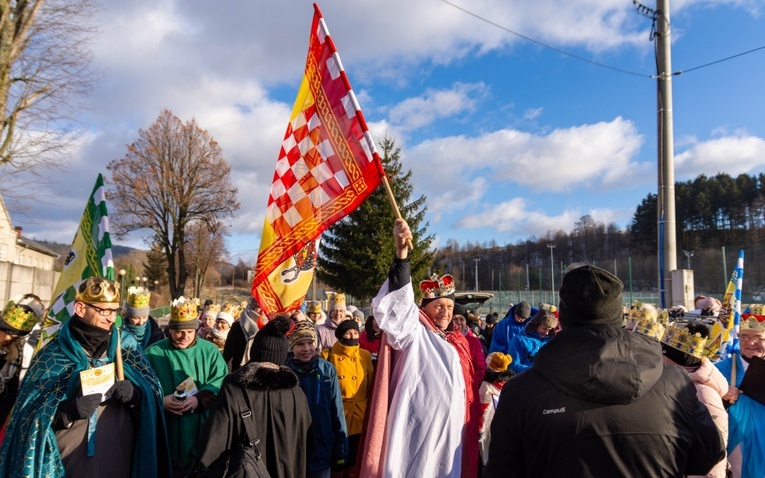 Orszak Trzech Króli 2022 w Mieroszowie