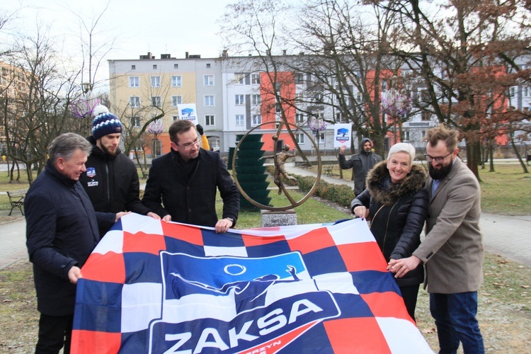 Odsłonięcie statuetki ZAKSY w Kędzierzynie-Koźlu