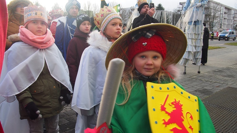 Orszak Trzech Króli 2022 w Brzegu Dolnym