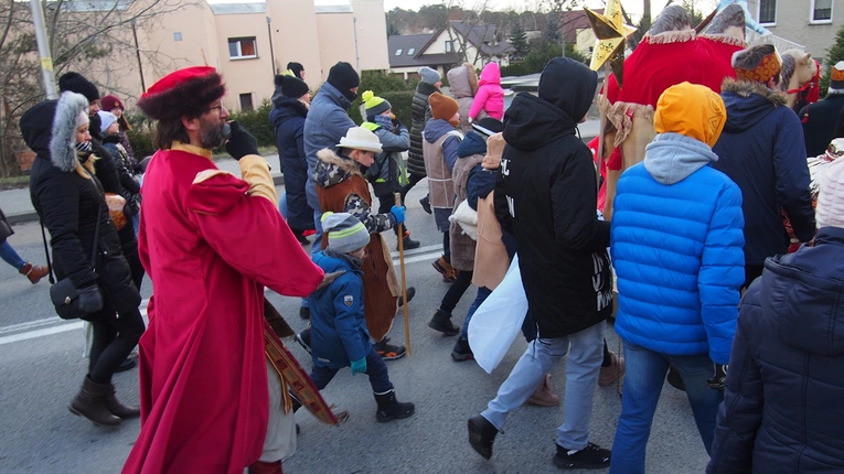 Orszak Trzech Króli 2022 w Brzegu Dolnym