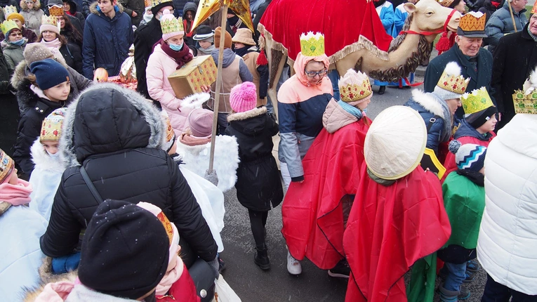 Orszak Trzech Króli 2022 w Brzegu Dolnym