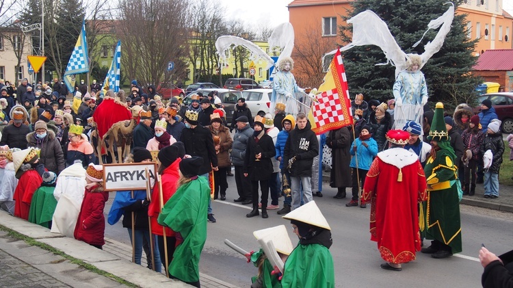 Orszak Trzech Króli 2022 w Brzegu Dolnym