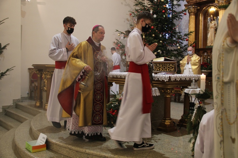 Kolędnicy misyjni w Świerklanach