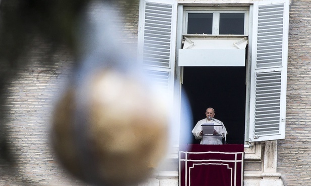 Papież modli się za ofiary protestów w Kazachstanie