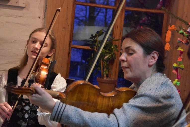 Kolędowanie pod Babią Górą 