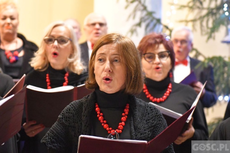 Kolędy i pastorałki u Zbawiciela