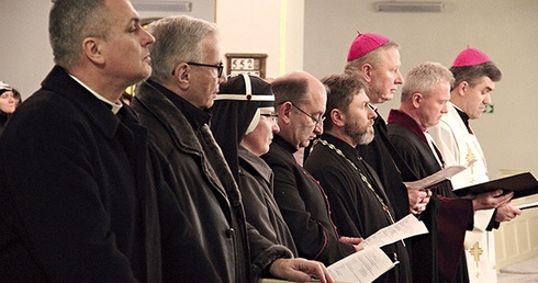 Ekumeniczne spotkania gromadzą przedstawicieli różnych wyznań.