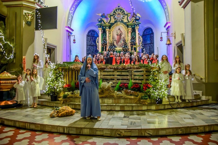 Rybnik-Niedobczyce. Jasełka w parafii NSPJ