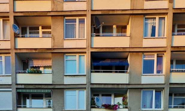 Analitycy: Stawki za wynajem mieszkań w dużych miastach powyżej poziomu sprzed epidemii