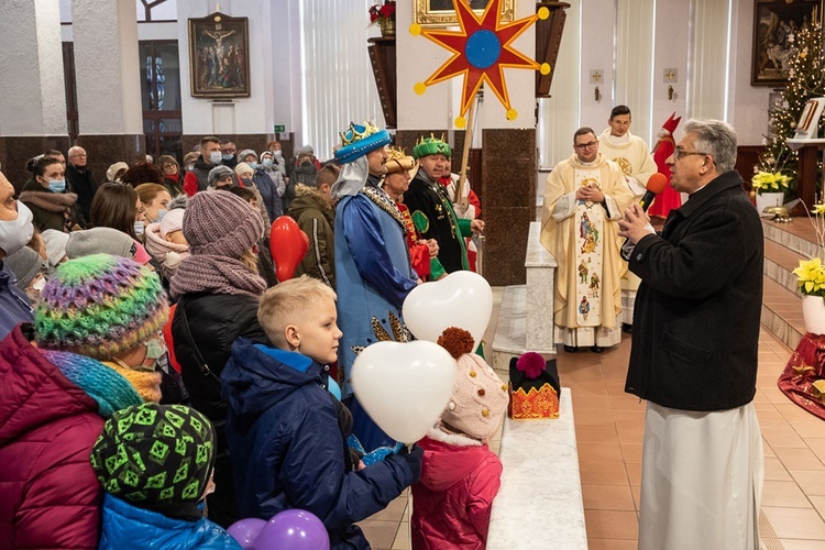 Dzierżoniów. Orszak Trzech Króli jednak poszedł