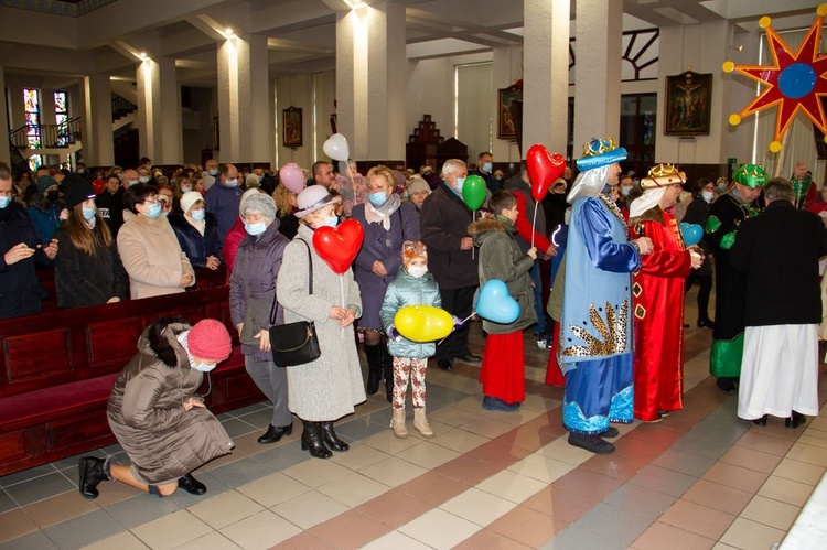 Dzierżoniów. Orszak Trzech Króli jednak poszedł