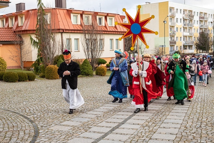 Dzierżoniów. Orszak Trzech Króli jednak poszedł