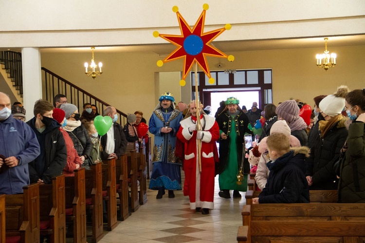 Dzierżoniów. Orszak Trzech Króli jednak poszedł