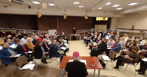 Synod. Spotkanie świeckich