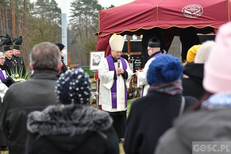 Pogrzeb ks. Bogdana Niparki