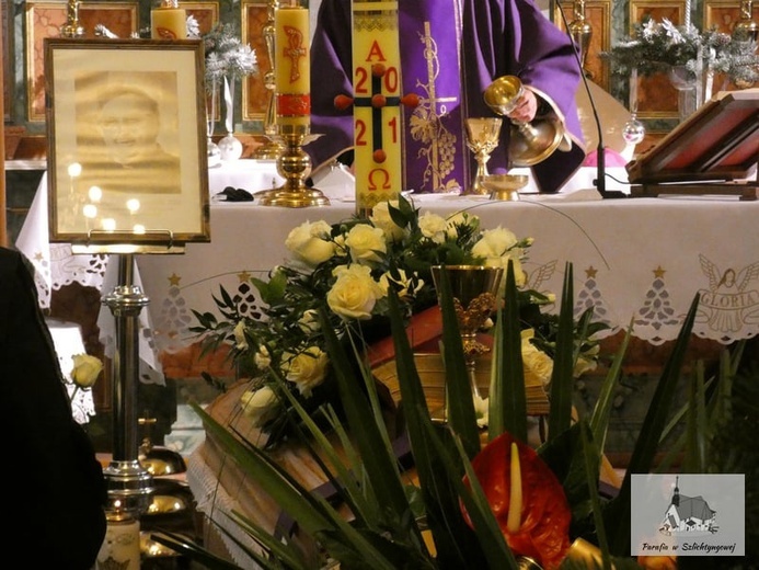Pogrzeb ks. Bogdana Niparki