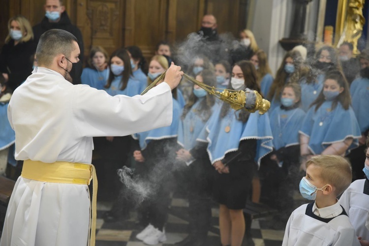 Blask ołtarza w mieleckiej bazylice