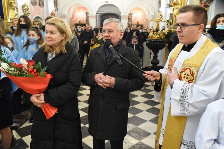 Blask ołtarza w mieleckiej bazylice