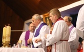 Ostatnie pożegnanie śp. ks. kan. Tadeusza Krzyżaka w Bystrej Krakowskiej