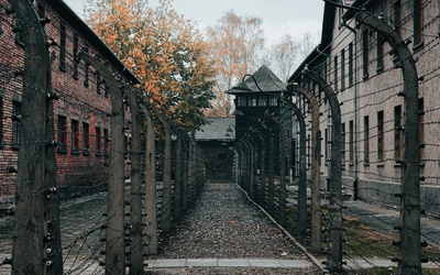 Marsze Śmierci wyruszyły 77 lat temu z niemieckiego obozu Auschwitz
