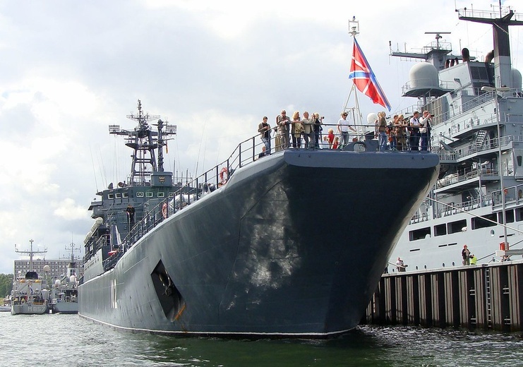 Rosyjskie okręty wojenne opuszczają Bałtyk