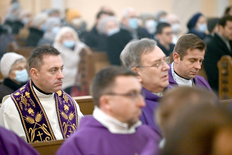 Msza żałobna ks. Antoniego Kopacza w Polanicy-Zdroju 