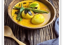 Curry z jajkiem